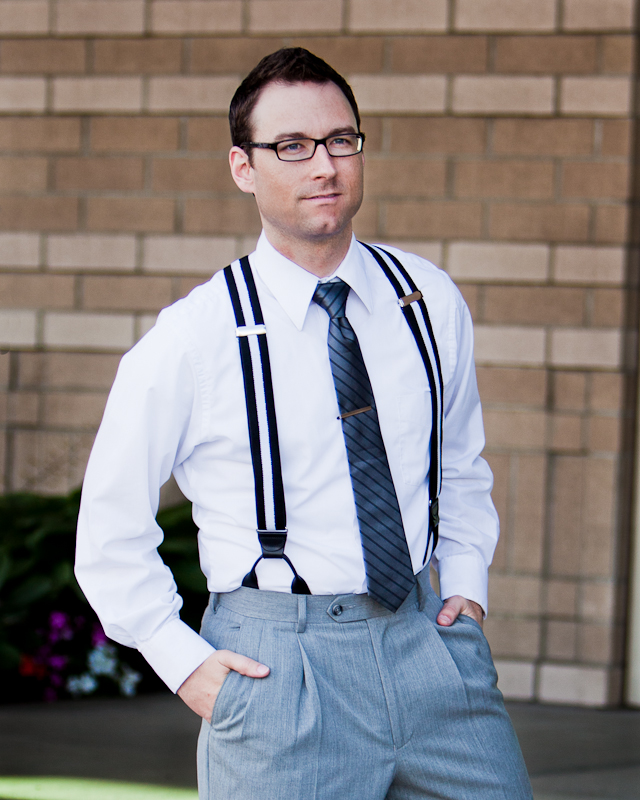 https://blog.suspenderstore.com/wp-content/uploads/2020/05/Mens-Striped-Suspenders-1.jpg